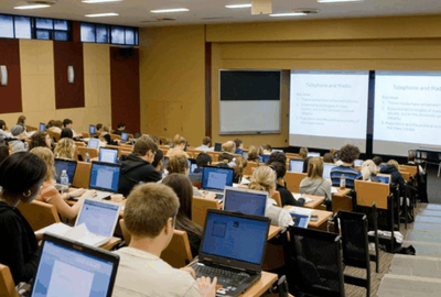 哈魯教育 專業教育信息咨詢，點亮學子未來之路